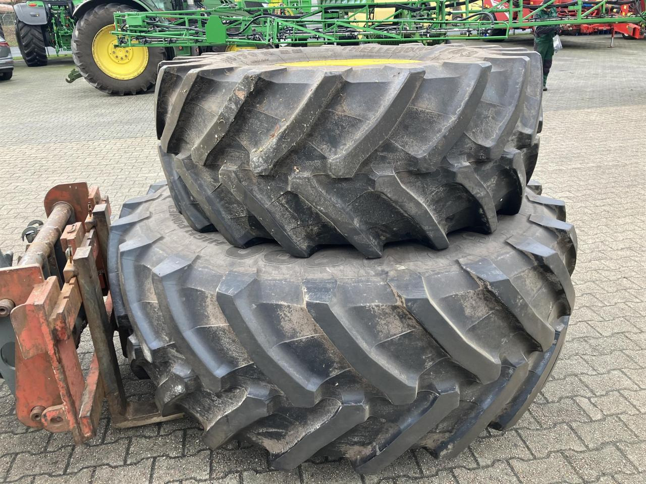 Trelleborg 600/70R28 & 650/85R38 - Pneu pour Machine agricole: photos 2 Trelleborg 600/70R28 & 650/85R38 - Pneu pour Machine agricole: photos 2