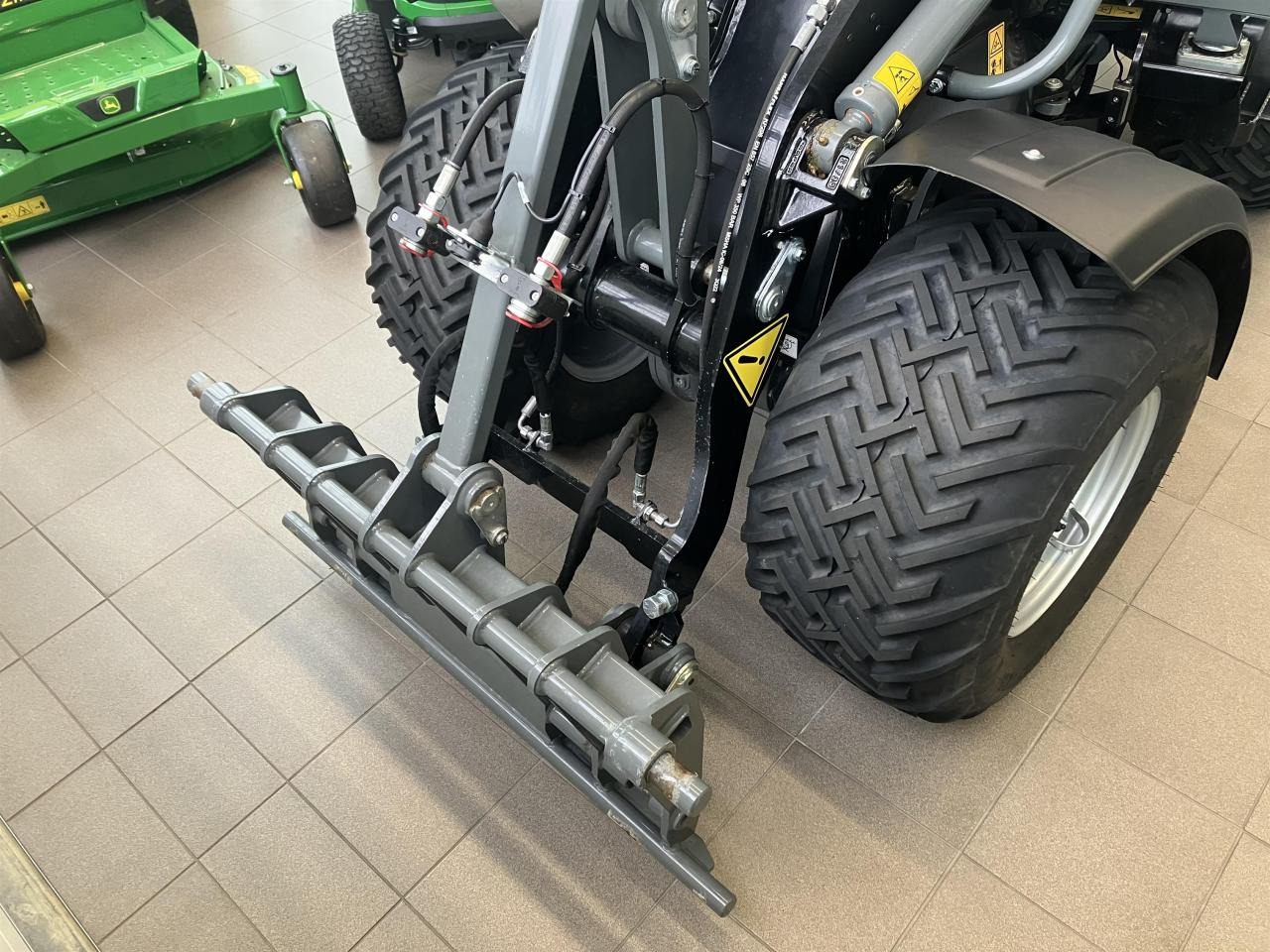 Weidemann 1280 - Chargeuse sur pneus: photos 3 Weidemann 1280 - Chargeuse sur pneus: photos 3