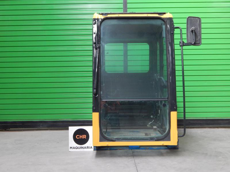 Cab KOMATSU PC-7 20Y-54-01150 - Cabine pour Engins de chantier: photos 2 Cab KOMATSU PC-7 20Y-54-01150 - Cabine pour Engins de chantier: photos 2