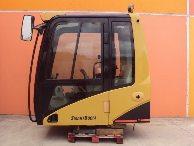 Caterpillar CAT 325C - Cabine pour Pelle: photos 1 Caterpillar CAT 325C - Cabine pour Pelle: photos 1
