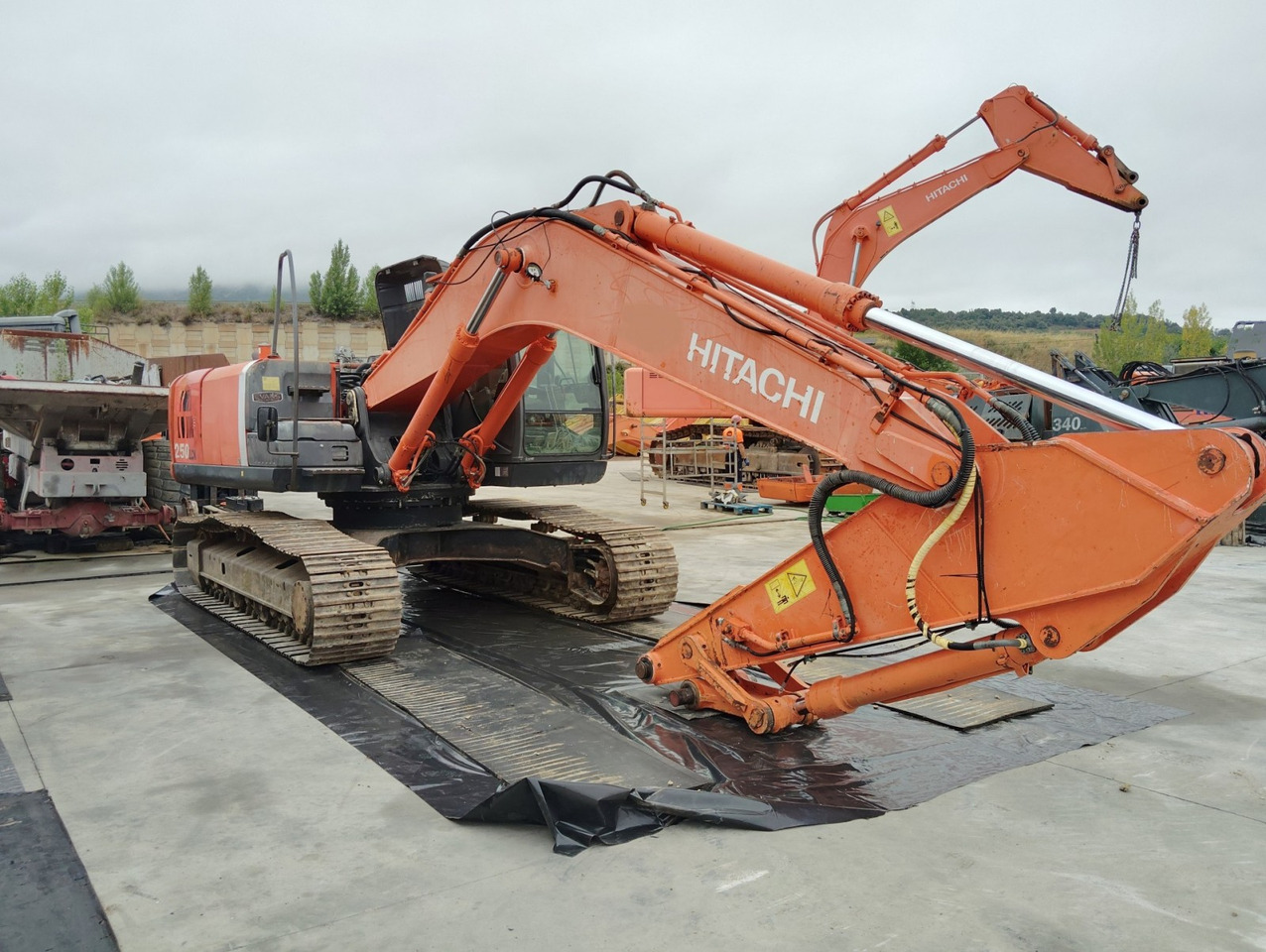 EXCAVADORA HITACHI ZX250LCN-3 - Pelle sur chenille: photos 4 EXCAVADORA HITACHI ZX250LCN-3 - Pelle sur chenille: photos 4