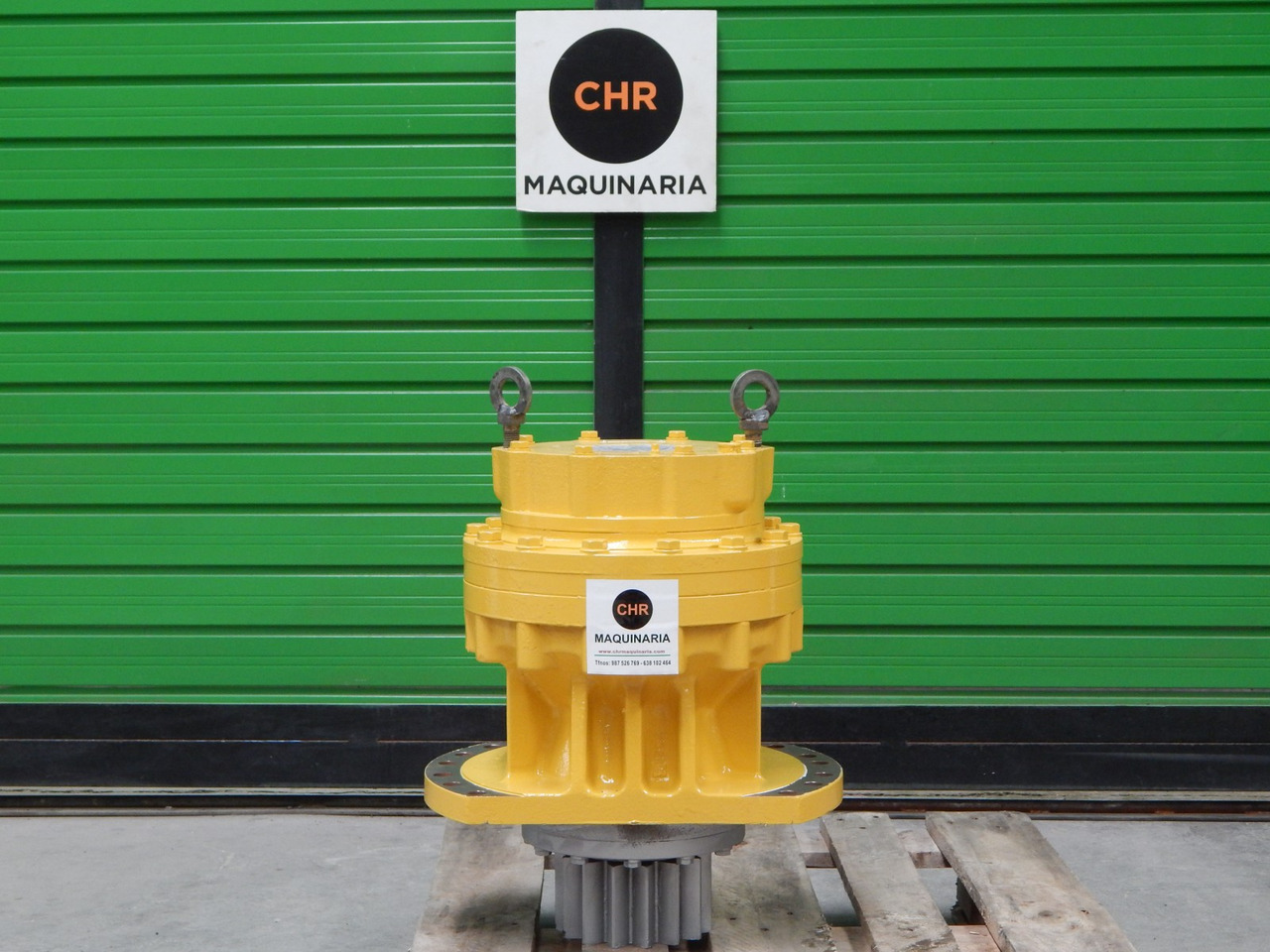 Swing Motor KOMATSU PC240-6 20Y-26-K1100 - Moteur de rotation pour Engins de chantier: photos 1 Swing Motor KOMATSU PC240-6 20Y-26-K1100 - Moteur de rotation pour Engins de chantier: photos 1