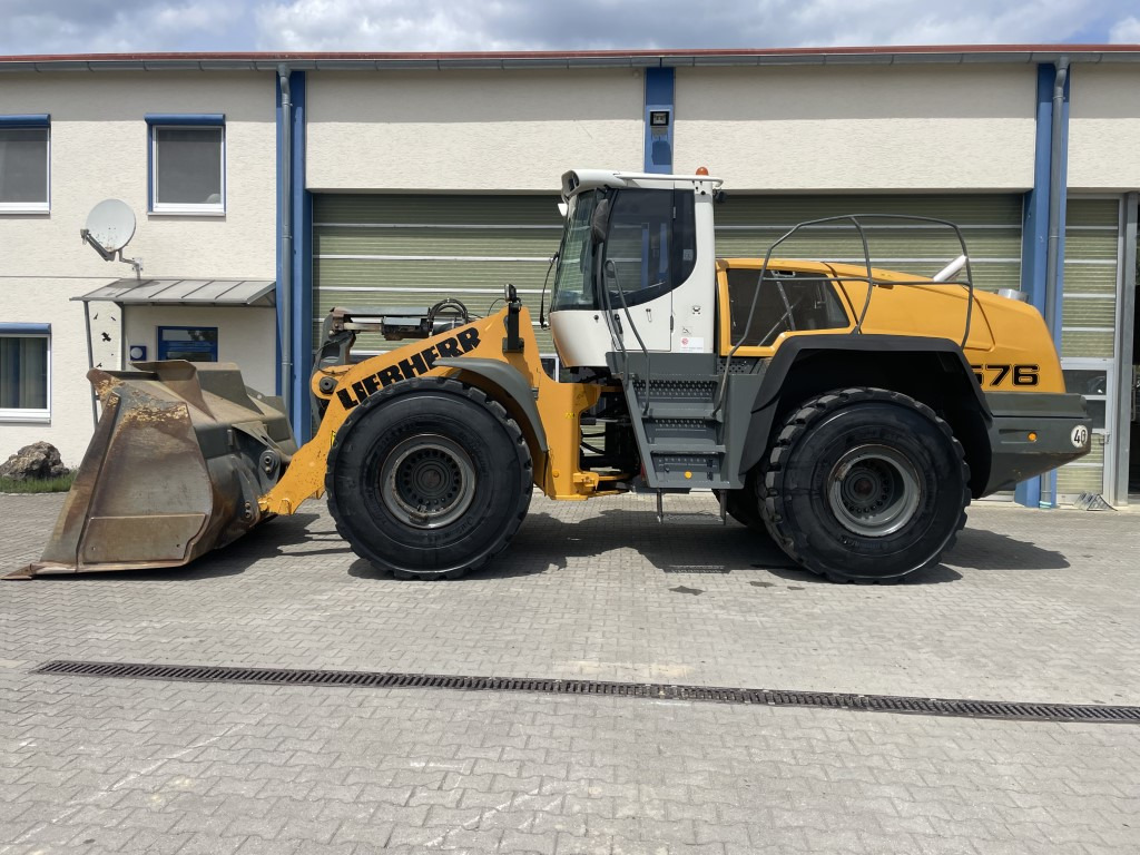 Liebherr L 576 - Chargeuse sur pneus: photos 2 Liebherr L 576 - Chargeuse sur pneus: photos 2