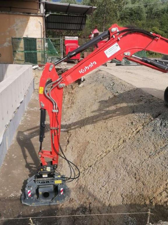 CM CM Crusher PV 20.40 - Plaque vibrante, Accessoire: photos 3 CM CM Crusher PV 20.40 - Plaque vibrante, Accessoire: photos 3