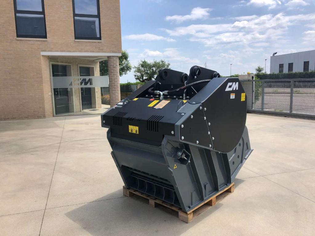 CM Crusher CBF 90 Crusher Bucket - Godet pour Pelle: photos 2 CM Crusher CBF 90 Crusher Bucket - Godet pour Pelle: photos 2