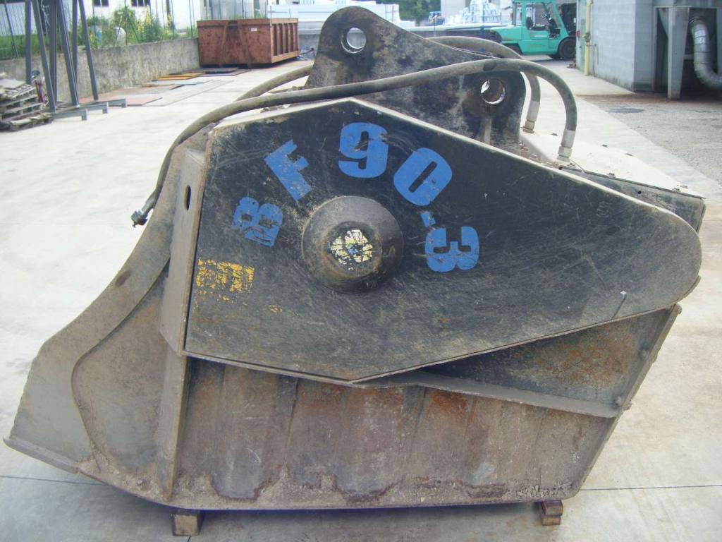 MB BF 90 Crusher Bucket - Godet pour Pelle: photos 1 MB BF 90 Crusher Bucket - Godet pour Pelle: photos 1