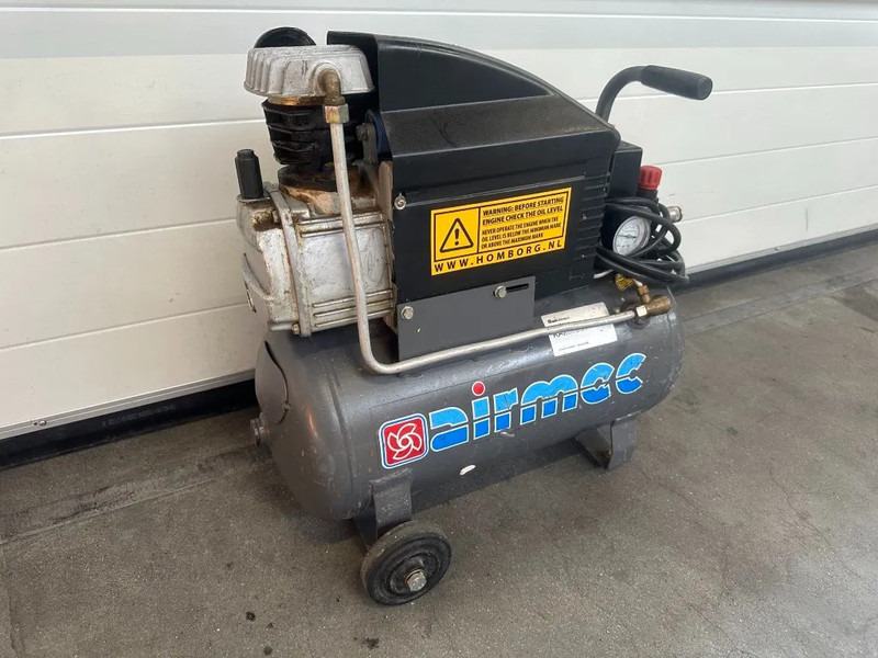 Airmec FIAC BXA 25200 Elektrische Zuigercompressor 2 PK 150 L / min 8 Bar - Compresseur d'air: photos 2 Airmec FIAC BXA 25200 Elektrische Zuigercompressor 2 PK 150 L / min 8 Bar - Compresseur d'air: photos 2