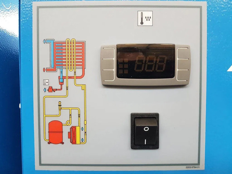 Alup Sonetto 7.5 + 200 Elektrische Schroefcompressor met ketel en droger 5.5 kW 750 L / min 10 Bar - Compresseur d'air: photos 5 Alup Sonetto 7.5 + 200 Elektrische Schroefcompressor met ketel en droger 5.5 kW 750 L / min 10 Bar - Compresseur d'air: photos 5
