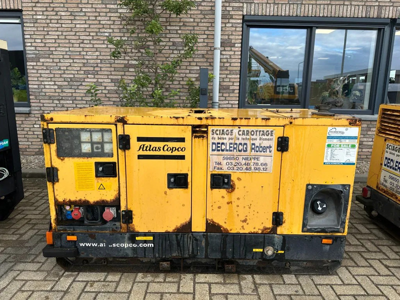 Atlas-Copco QAS 38 Yanmar Mecc Alte Spa 40 kVA Silent generatorset - Groupe électrogène: photos 1 Atlas-Copco QAS 38 Yanmar Mecc Alte Spa 40 kVA Silent generatorset - Groupe électrogène: photos 1