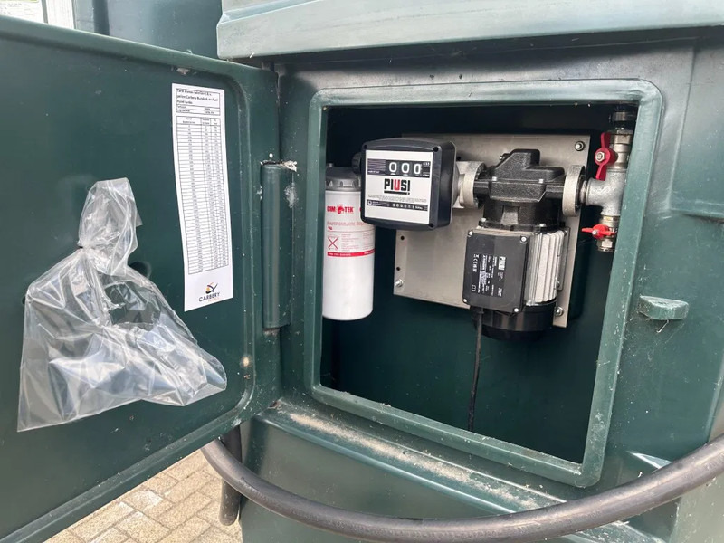 Carbery 5500 V Dubbelwandige Dieseltank 5700 liter met 230 V pompset New ! Overstock - Conteneur maritime: photos 2 Carbery 5500 V Dubbelwandige Dieseltank 5700 liter met 230 V pompset New ! Overstock - Conteneur maritime: photos 2
