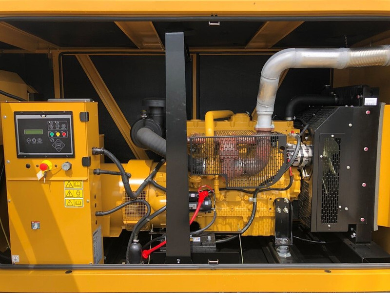 Caterpillar C7.1 150 kVA Supersilent generatorset - Groupe électrogène: photos 3 Caterpillar C7.1 150 kVA Supersilent generatorset - Groupe électrogène: photos 3