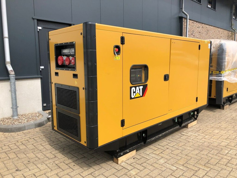 Caterpillar C7.1 150 kVA Supersilent generatorset - Groupe électrogène: photos 2 Caterpillar C7.1 150 kVA Supersilent generatorset - Groupe électrogène: photos 2