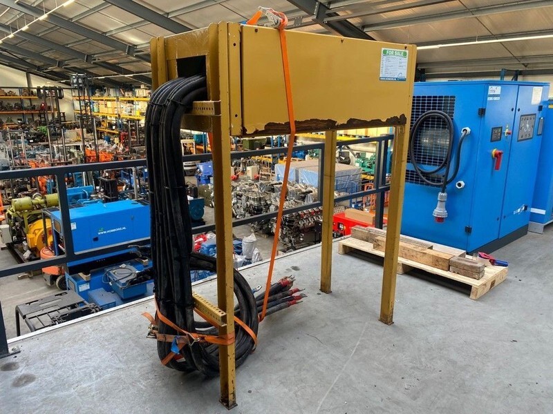 Caterpillar Schneider 1600 Ampere Vermogensschakelaar Breaker 1000 kVA - Groupe électrogène: photos 5 Caterpillar Schneider 1600 Ampere Vermogensschakelaar Breaker 1000 kVA - Groupe électrogène: photos 5