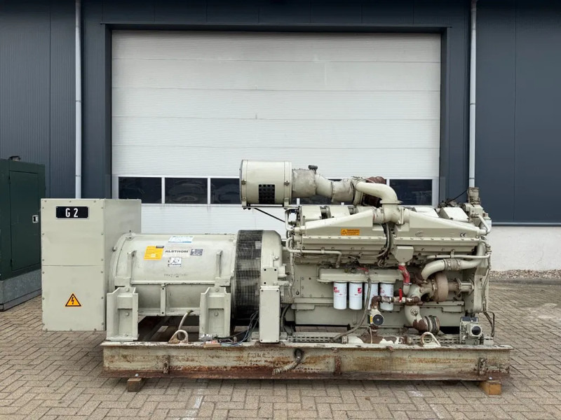 Cummins KTA 38 G5 Leroy Somer 1000 kVA noodstroom generatorset - Groupe électrogène: photos 1 Cummins KTA 38 G5 Leroy Somer 1000 kVA noodstroom generatorset - Groupe électrogène: photos 1