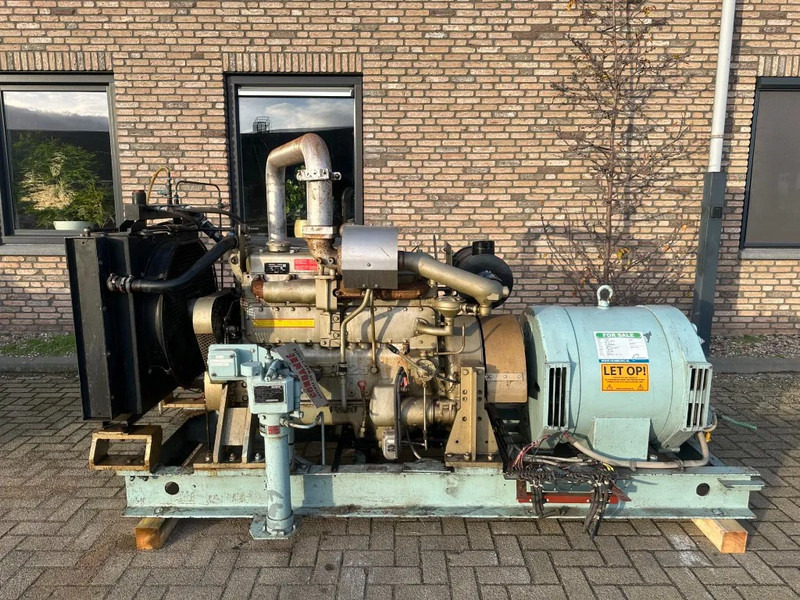 DAF DHTD 825 A 80 kVA noodstroom generatorset aggregaat ex Emergency - Groupe électrogène: photos 1 DAF DHTD 825 A 80 kVA noodstroom generatorset aggregaat ex Emergency - Groupe électrogène: photos 1