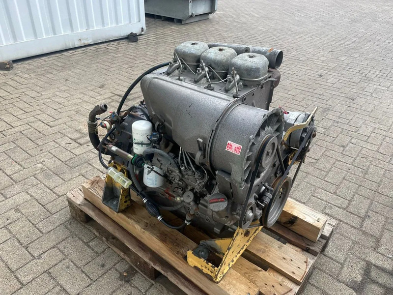 Deutz F3L 912 Motor 3 cilinder 38 kW 52 PK Diesel Motor - Moteur pour Matériel de manutention: photos 5 Deutz F3L 912 Motor 3 cilinder 38 kW 52 PK Diesel Motor - Moteur pour Matériel de manutention: photos 5