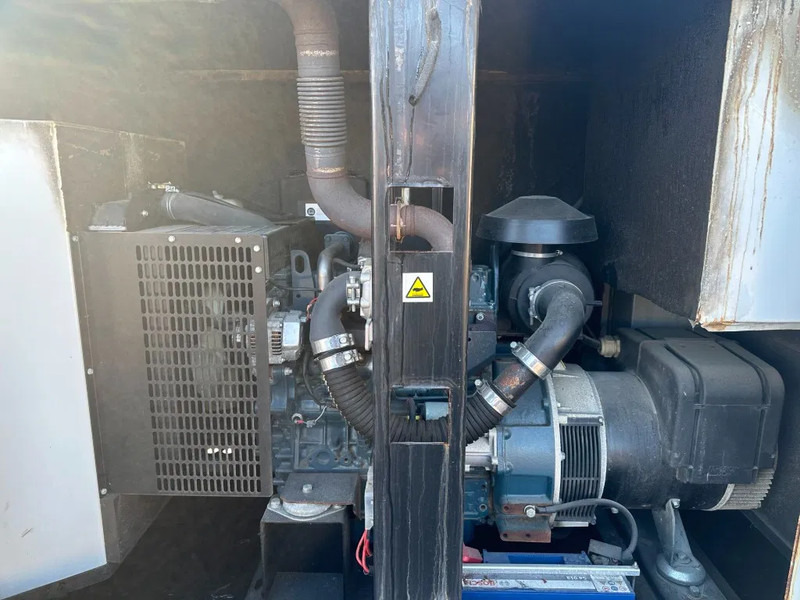 Groupe électrogène Europower EPUS44TDE Kubota leroy Somer 44 kVA Supersilent Rental generatorset: photos 6