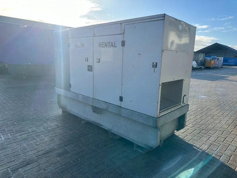 Groupe électrogène Europower EPUS44TDE Kubota leroy Somer 44 kVA Supersilent Rental generatorset: photos 11