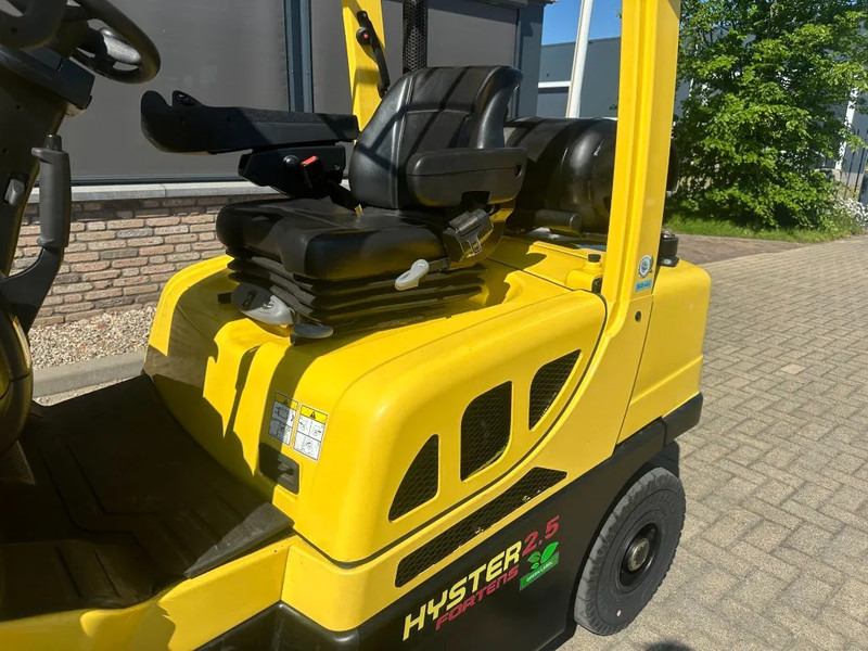 Hyster H2.5FT 2.5 ton Duplex Sideshift LPG Heftruck 2019 - Chariot élévateur à gaz: photos 3 Hyster H2.5FT 2.5 ton Duplex Sideshift LPG Heftruck 2019 - Chariot élévateur à gaz: photos 3