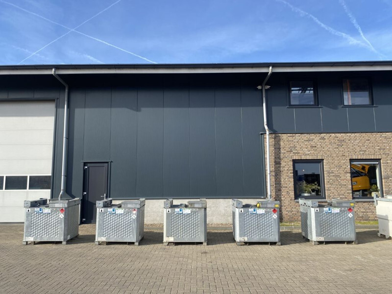 Cuve de stockage IBC Rietberg 1000 liter IBC Dieseltank Gegalvaniseerd: photos 10 Cuve de stockage IBC Rietberg 1000 liter IBC Dieseltank Gegalvaniseerd: photos 10