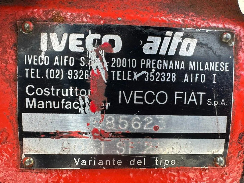 Iveco 8061 SI 25.05 KSB 233 m3 / h 9 Bar Diesel Waterpomp 609 hours ! Fire pump - Pompe à eau: photos 4 Iveco 8061 SI 25.05 KSB 233 m3 / h 9 Bar Diesel Waterpomp 609 hours ! Fire pump - Pompe à eau: photos 4