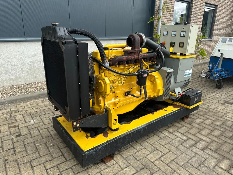 John Deere 6068 TF 158 Leroy Somer 120 kVA generatorset - Groupe électrogène: photos 2 John Deere 6068 TF 158 Leroy Somer 120 kVA generatorset - Groupe électrogène: photos 2