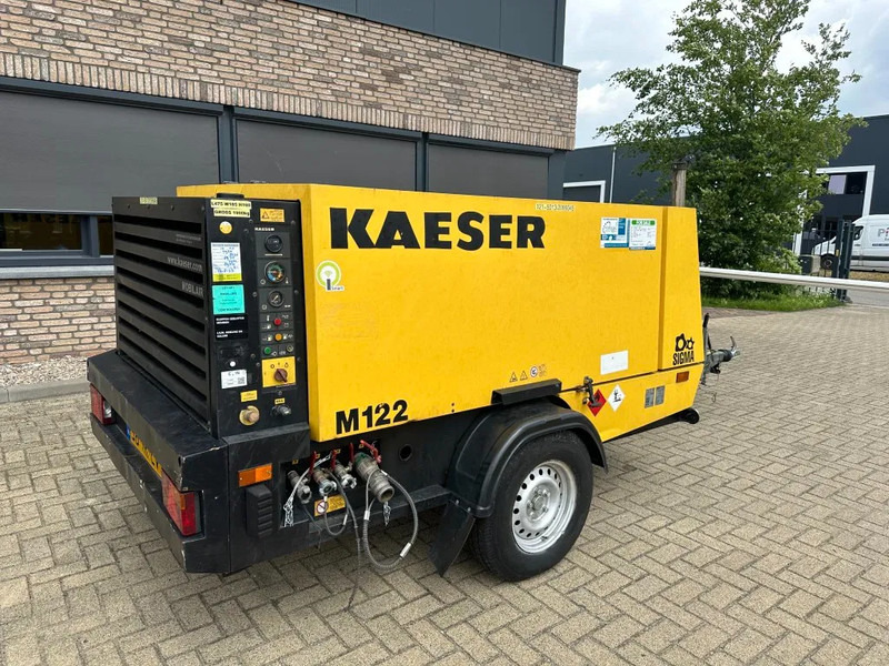 Kaeser M122 Deutz 11.1 m3 / min 7 Bar 83 kW Mobiele Diesel Compressor - Compresseur d'air: photos 2 Kaeser M122 Deutz 11.1 m3 / min 7 Bar 83 kW Mobiele Diesel Compressor - Compresseur d'air: photos 2