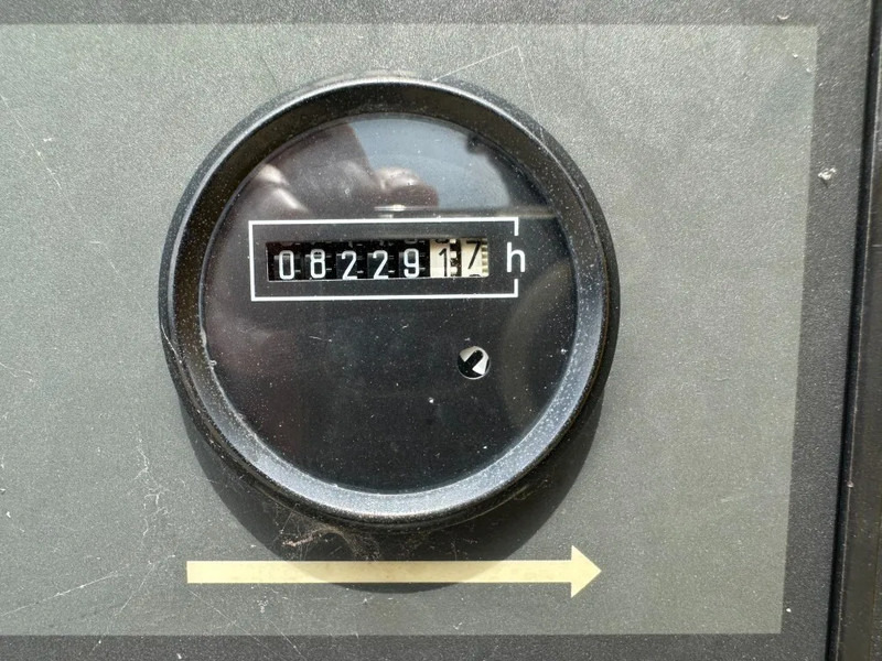 Kaeser M122 Deutz 11.1 m3 / min 7 Bar 83 kW Mobiele Diesel Compressor - Compresseur d'air: photos 5 Kaeser M122 Deutz 11.1 m3 / min 7 Bar 83 kW Mobiele Diesel Compressor - Compresseur d'air: photos 5