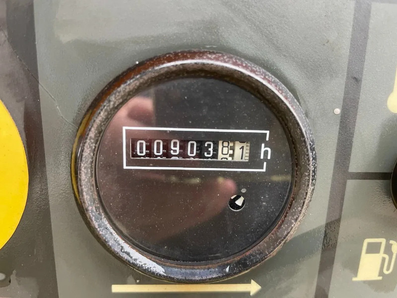 Kaeser M27 Kubota 2,7 m3 / min 7 Bar 18 kW Mobiele Silent Diesel Compressor - Compresseur d'air: photos 5 Kaeser M27 Kubota 2,7 m3 / min 7 Bar 18 kW Mobiele Silent Diesel Compressor - Compresseur d'air: photos 5