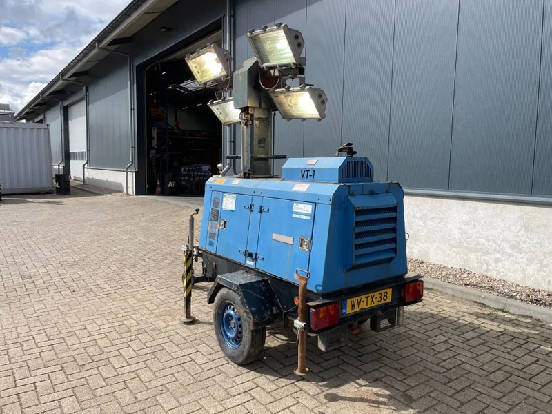 Kubota Superlight VT1 mobiele lichtmast-generator - Mat d'éclairage: photos 5 Kubota Superlight VT1 mobiele lichtmast-generator - Mat d'éclairage: photos 5