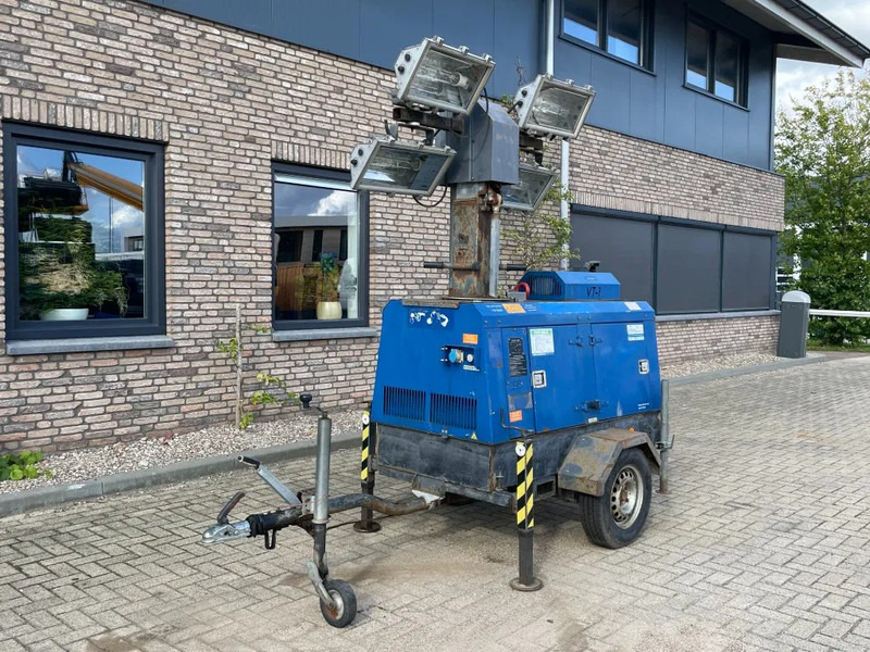 Kubota Superlight VT1 mobiele lichtmast-generator - Mat d'éclairage: photos 5 Kubota Superlight VT1 mobiele lichtmast-generator - Mat d'éclairage: photos 5