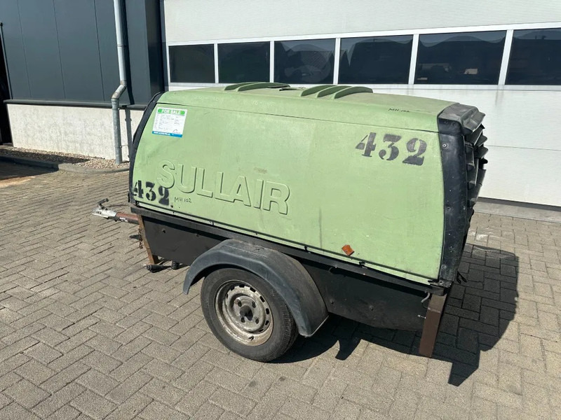 Kubota V2203 Sullair K65 Mobiele Diesel Compressor 3.7 m3 / min 30 kW 7 Bar - Compresseur d'air: photos 5 Kubota V2203 Sullair K65 Mobiele Diesel Compressor 3.7 m3 / min 30 kW 7 Bar - Compresseur d'air: photos 5