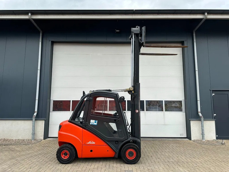 Linde H30D 3 ton Duplex Sideshift Diesel Heftruck - Chariot élévateur diesel: photos 3 Linde H30D 3 ton Duplex Sideshift Diesel Heftruck - Chariot élévateur diesel: photos 3