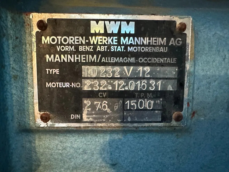 MWM TD 232 V12 Jeumont Schneider 215 kVA noodstroom generatorset - Groupe électrogène: photos 3 MWM TD 232 V12 Jeumont Schneider 215 kVA noodstroom generatorset - Groupe électrogène: photos 3