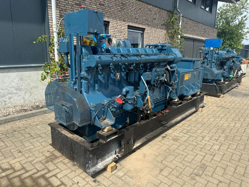 Mitsubishi S8NPTA 510 kVA generatorset as New ! 182 hours ! - Groupe électrogène: photos 5 Mitsubishi S8NPTA 510 kVA generatorset as New ! 182 hours ! - Groupe électrogène: photos 5