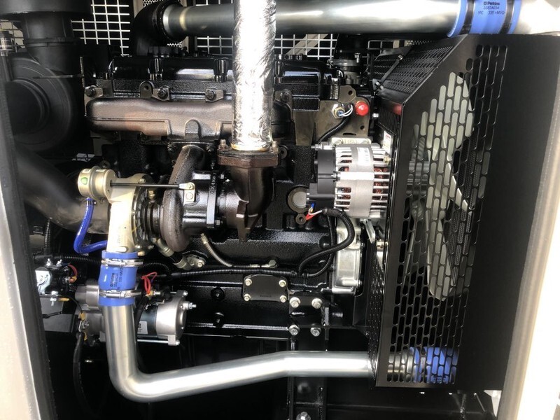 Perkins 110 kVA Silent generatorset New ! - Groupe électrogène: photos 5 Perkins 110 kVA Silent generatorset New ! - Groupe électrogène: photos 5