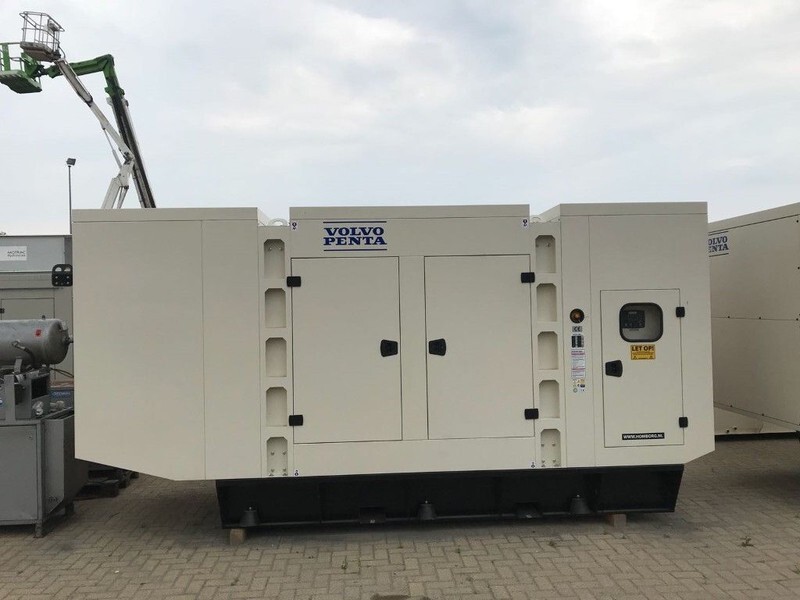 Volvo Stamford 550 KVA TAD 1641 GE Super Silent Nieuw - Groupe électrogène: photos 5 Volvo Stamford 550 KVA TAD 1641 GE Super Silent Nieuw - Groupe électrogène: photos 5