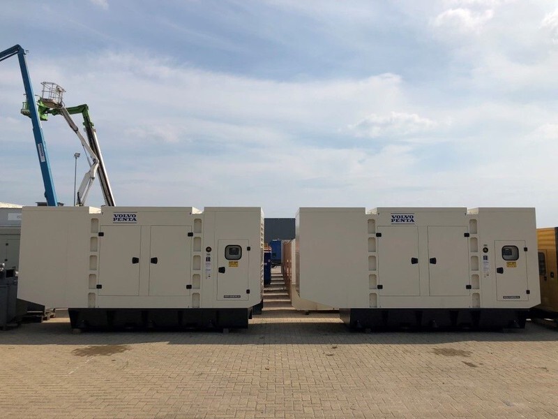 Volvo Stamford 550 KVA TAD 1641 GE Super Silent Nieuw - Groupe électrogène: photos 3 Volvo Stamford 550 KVA TAD 1641 GE Super Silent Nieuw - Groupe électrogène: photos 3