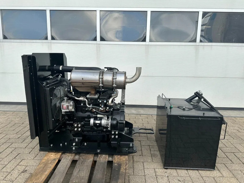 Yanmar 4TNV88C - KASV Stage 5 motor 48 PK Stage V New ! - Moteur pour Matériel de manutention: photos 2 Yanmar 4TNV88C - KASV Stage 5 motor 48 PK Stage V New ! - Moteur pour Matériel de manutention: photos 2