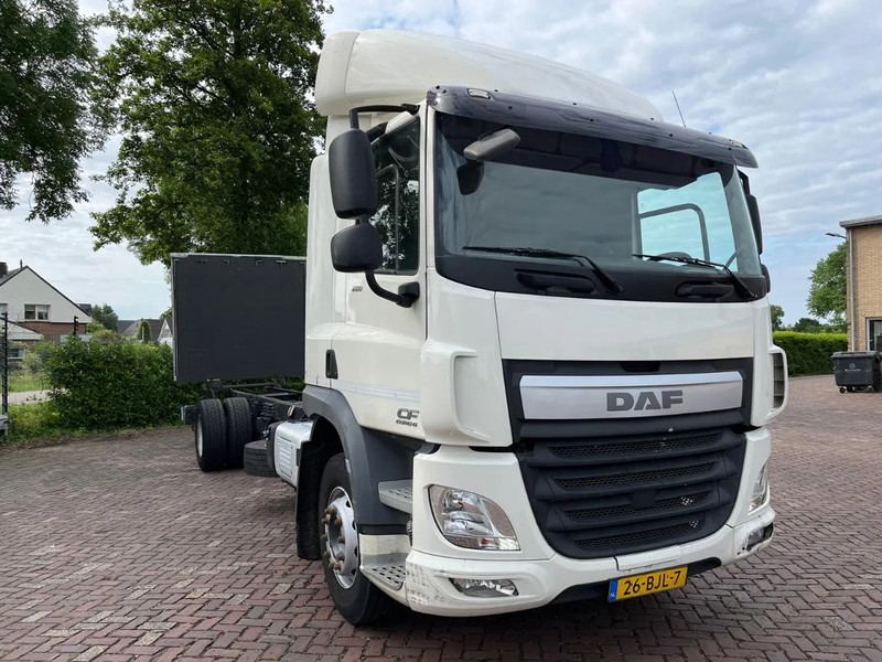 DAF CF 260 CF 260 FA CHASSIS CABINE EURO 6 - Châssis cabine: photos 4 DAF CF 260 CF 260 FA CHASSIS CABINE EURO 6 - Châssis cabine: photos 4
