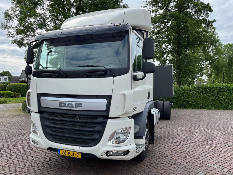 DAF CF 260 CF 260 FA CHASSIS CABINE EURO 6 - Châssis cabine: photos 2 DAF CF 260 CF 260 FA CHASSIS CABINE EURO 6 - Châssis cabine: photos 2