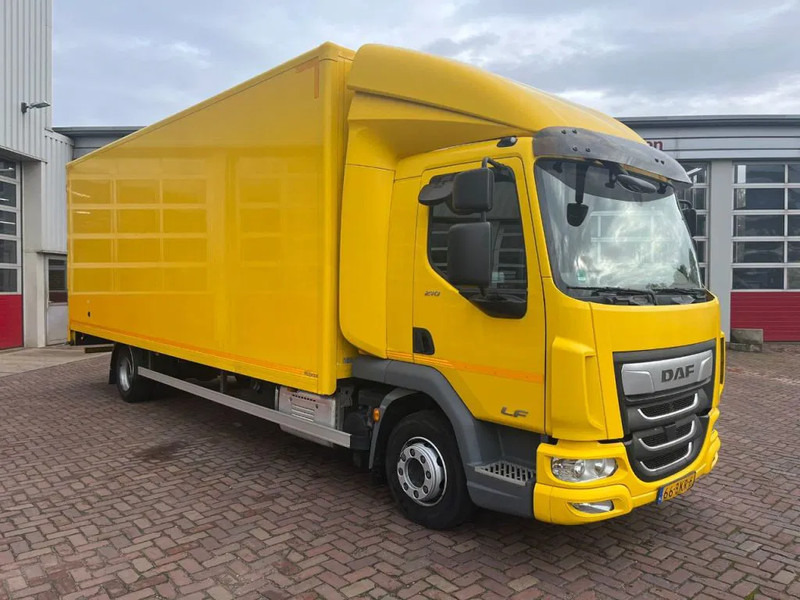 DAF LF 210 FA 12 TN - Camion fourgon: photos 3 DAF LF 210 FA 12 TN - Camion fourgon: photos 3