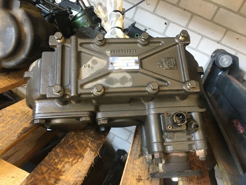 DAF PTO - Transmission pour Camion: photos 1 DAF PTO - Transmission pour Camion: photos 1