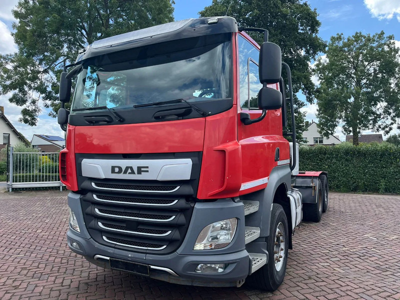 DAF CF 530 FAT - Tracteur routier: photos 2 DAF CF 530 FAT - Tracteur routier: photos 2