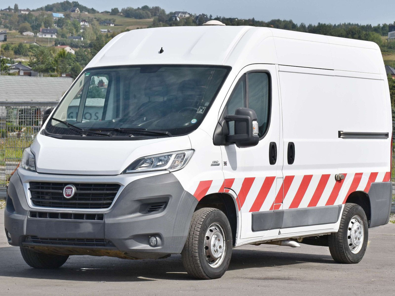 Fiat Ducato 130 Multijet* 4x4 Top Zustand - Fourgon utilitaire: photos 2 Fiat Ducato 130 Multijet* 4x4 Top Zustand - Fourgon utilitaire: photos 2