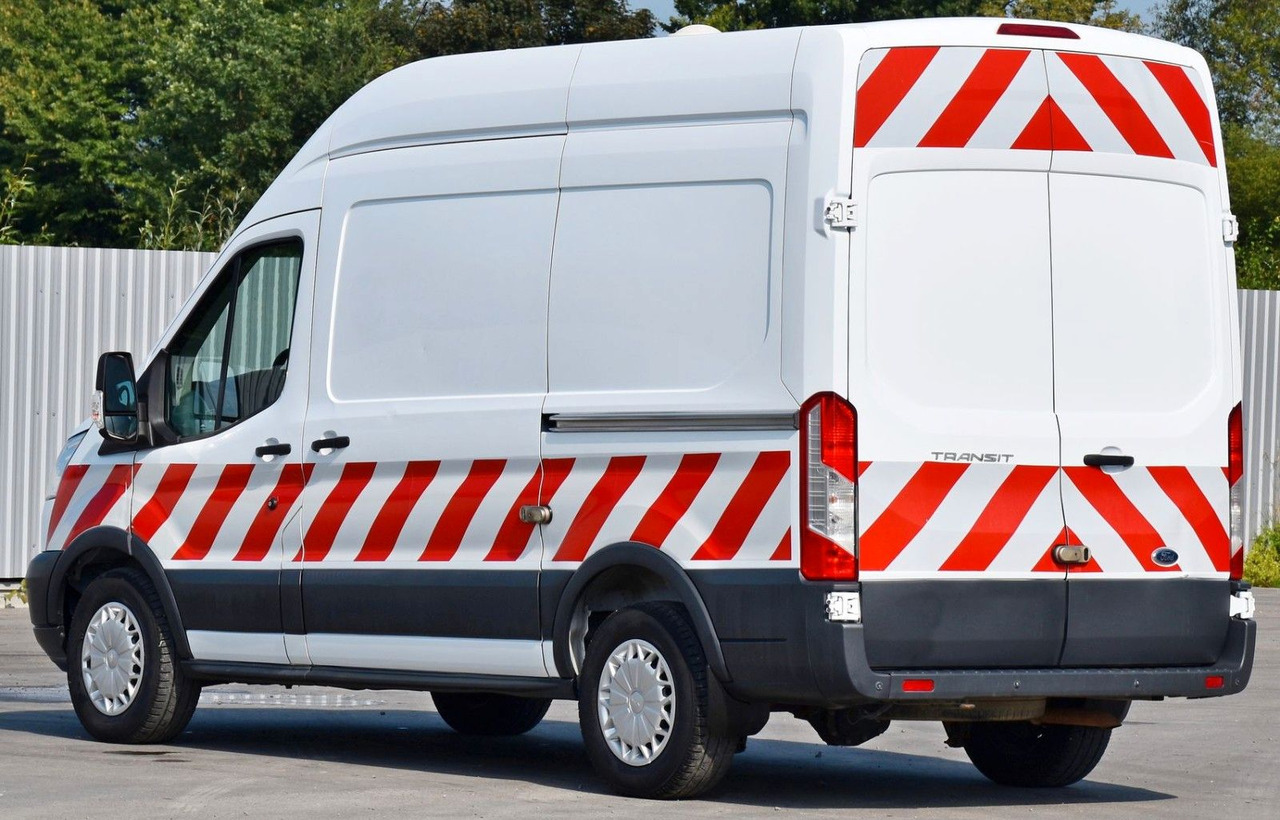 Ford TRANSIT 2.2 * Kastenwagen * 4x4 - Fourgon utilitaire: photos 4 Ford TRANSIT 2.2 * Kastenwagen * 4x4 - Fourgon utilitaire: photos 4