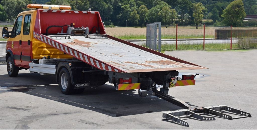 Remorqueuse Iveco DAILY 70C17 Abschleppwagen 4,90m * TOPZUSTAND!: photos 10 Remorqueuse Iveco DAILY 70C17 Abschleppwagen 4,90m * TOPZUSTAND!: photos 10