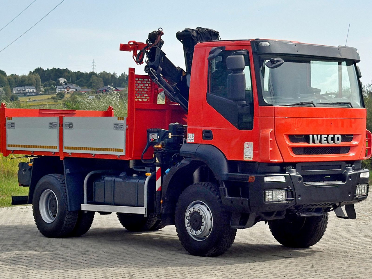 Iveco TRAKKER 190T36 * HIAB 111 ES-2 HIDUO * 4x4 * TOP - Camion benne, Camion grue: photos 4 Iveco TRAKKER 190T36 * HIAB 111 ES-2 HIDUO * 4x4 * TOP - Camion benne, Camion grue: photos 4