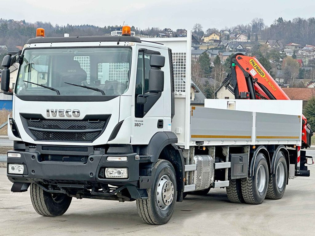 Iveco TRAKKER 360 * PRITSCHE 6,80* PK 16002 B+FUNK*6x4 - Camion grue, Camion plateau: photos 4 Iveco TRAKKER 360 * PRITSCHE 6,80* PK 16002 B+FUNK*6x4 - Camion grue, Camion plateau: photos 4