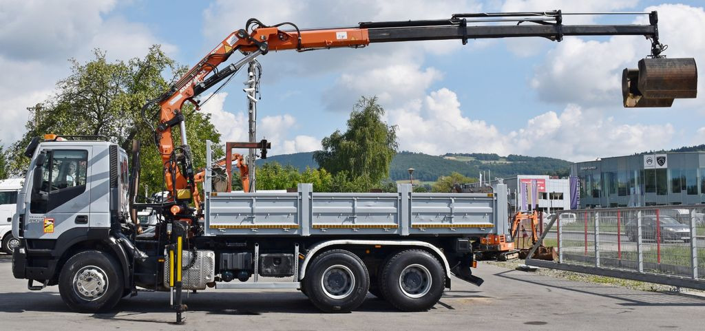 Iveco TRAKKER 410*Kipper 5,20m*ATLAS 165.2E * FUNK/6x4 - Camion grue, Camion benne: photos 5 Iveco TRAKKER 410*Kipper 5,20m*ATLAS 165.2E * FUNK/6x4 - Camion grue, Camion benne: photos 5
